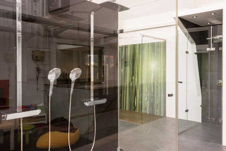 Duschen in unserer Offenbacher Ausstellung